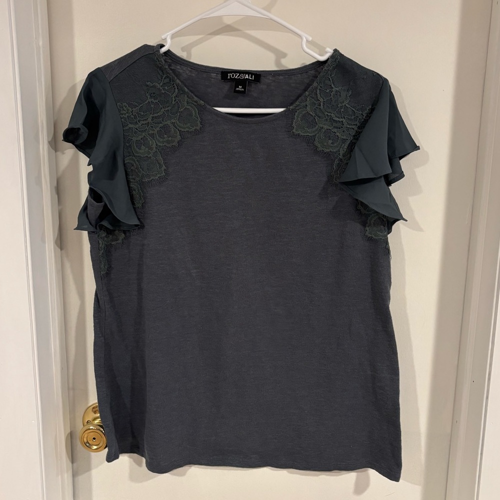 Green detailed sleeve blouse size Medium